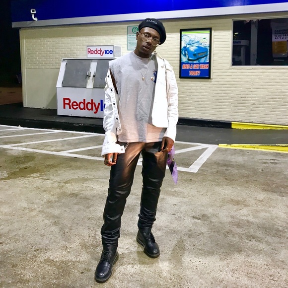 Meet your Posher, K V - Picture 2 of 6